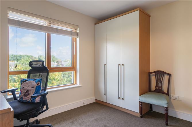 56 Boden Heath, Rathfarnham,   Dublin 16