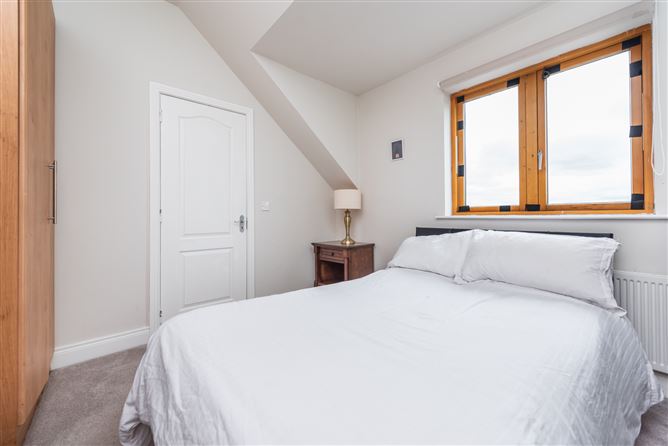 24 The Beeches, Sallins Road, Naas, Co. Kildare