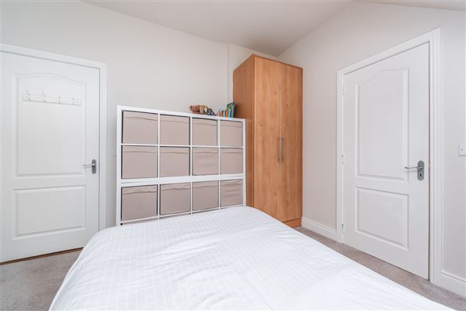 24 The Beeches, Sallins Road, Naas, Co. Kildare