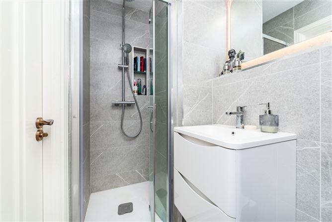 5 The Crescent, College Wood Park, Clane, Co. Kildare