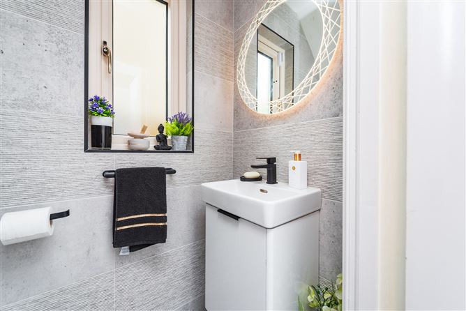 5 The Crescent, College Wood Park, Clane, Co. Kildare