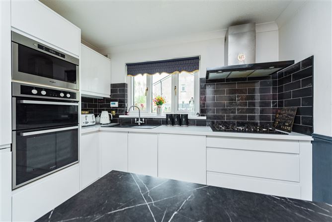 5 The Crescent, College Wood Park, Clane, Co. Kildare