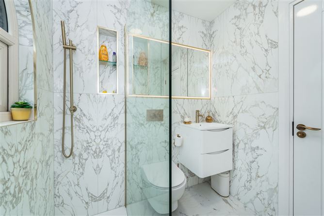 5 The Crescent, College Wood Park, Clane, Co. Kildare