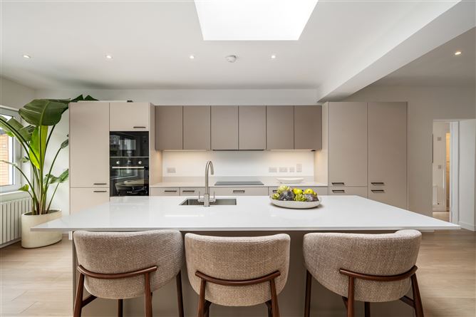 14 South Avenue, Mount Merrion, Dublin