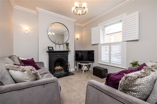 https://photos-a.propertyimages.ie/media/5/3/1/4999135/79933ef6-01ee-4bdd-a28f-47bb2192d22f_l.jpg