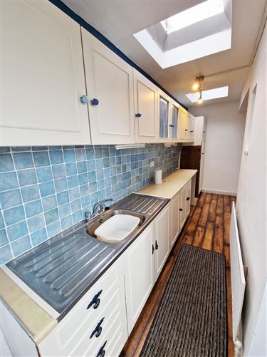 2 Vandeleur Street, Kilrush, Co. Clare