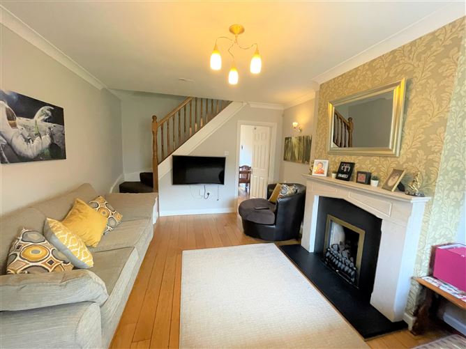 5 Broadfield View, Rathcoole, County Dublin