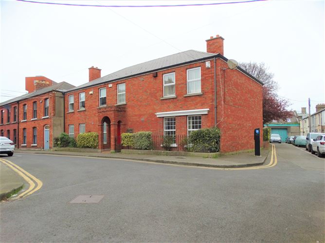 Apt. 2, 36/37 Rehoboth Court, Rehoboth Place, South Circular Road, Dublin 8