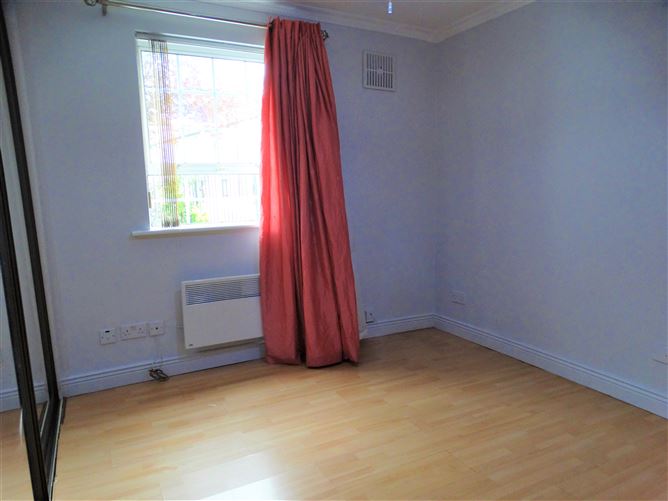 Apt. 2, 36/37 Rehoboth Court, Rehoboth Place, South Circular Road, Dublin 8
