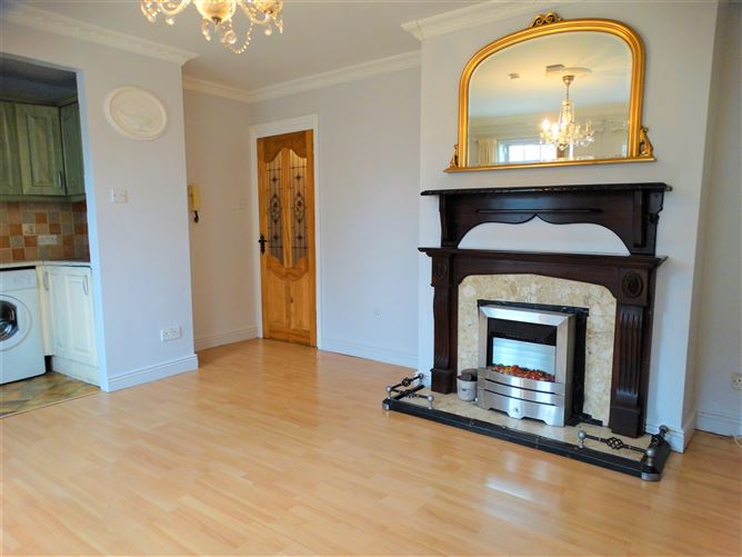 Apt. 2, 36/37 Rehoboth Court, Rehoboth Place, South Circular Road, Dublin 8