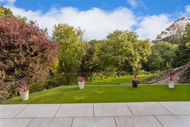Carroll House, Brennanstown Road, Cabinteely, Dublin 18
