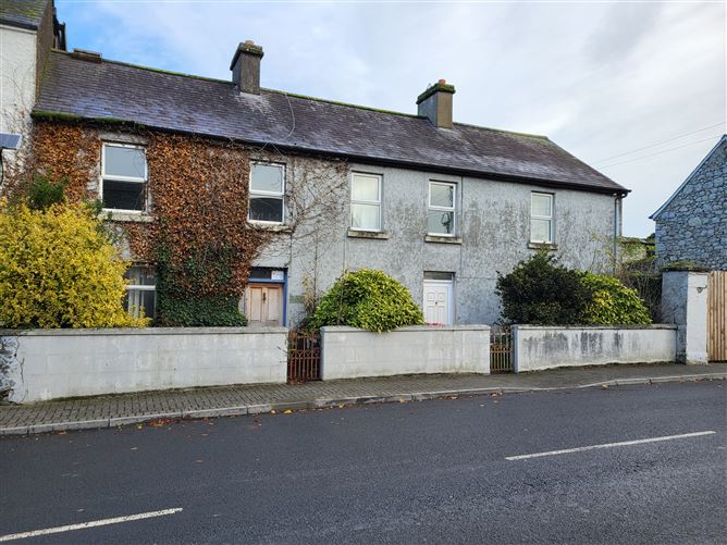 The Square, Rathdowney, Laois