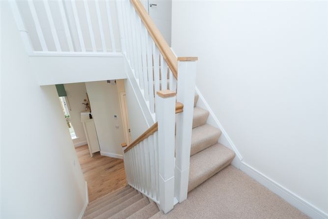 7 Oak Park Place, Oak Park, Naas, Co. Kildare. 