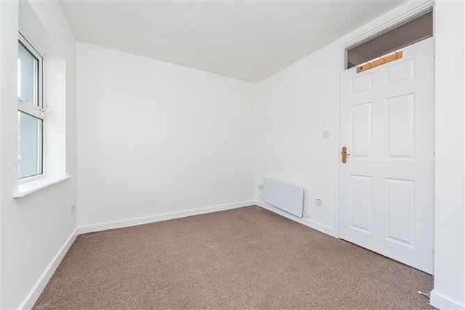 1 Eyre Court, Eyre Street, Newbridge, Co. Kildare