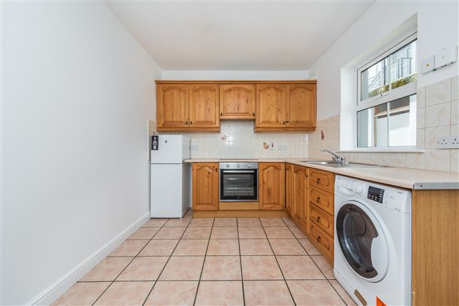 1 Eyre Court, Eyre Street, Newbridge, Co. Kildare
