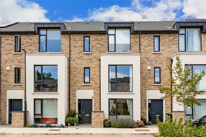 9 Woodbrook Park, Shankill, Co. Dublin
