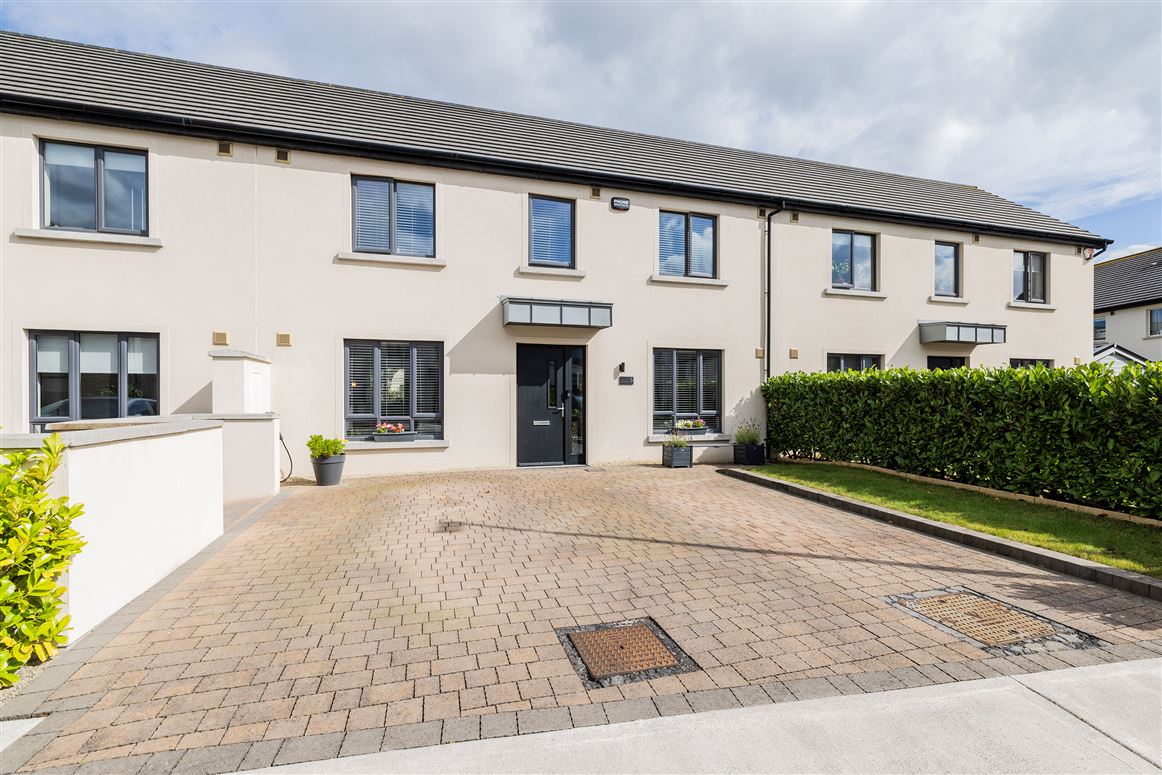 6 The Walk, Semple Woods, Donabate, County Dublin