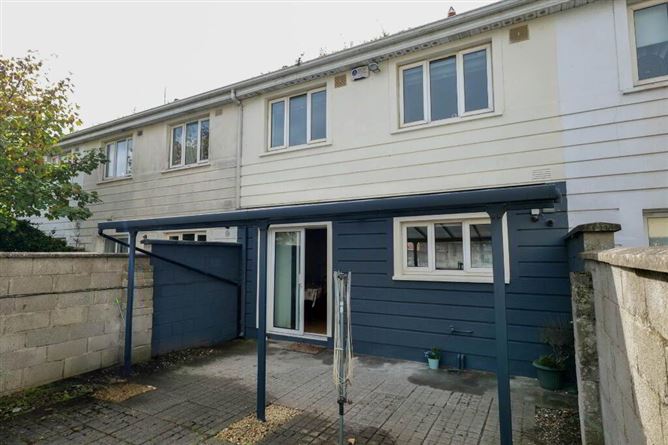 Tir, Henry Street Mews, Saint Alphonsus Street, Limerick