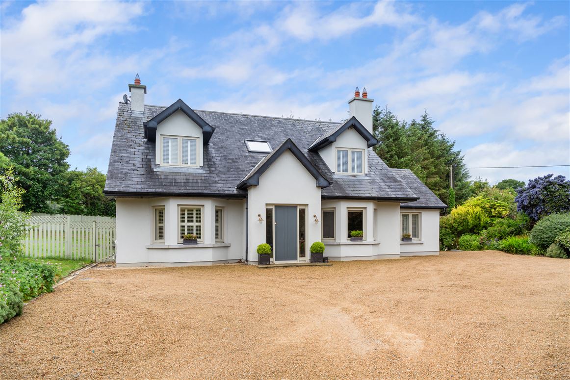 2 Timmore Close, Timmore Lane, Newcastle, Co. Wicklow