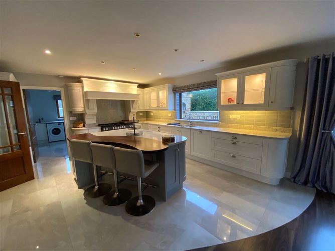 Knockinane East, Kilcummin, Killarney, Co. Kerry