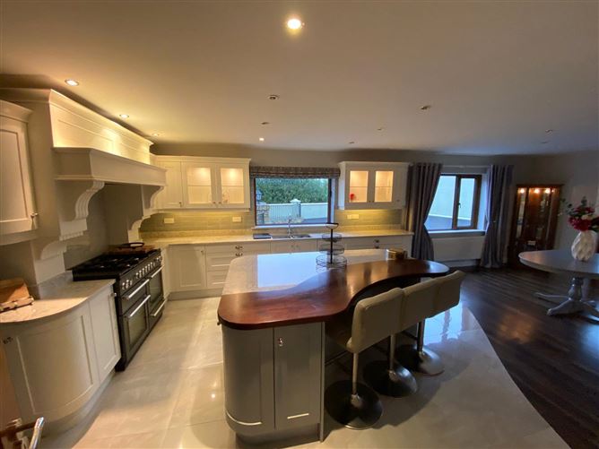 Knockinane East, Kilcummin, Killarney, Co. Kerry