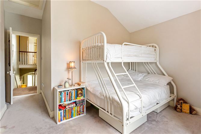 26 Kenilworth Square North, Rathgar, Dublin 6