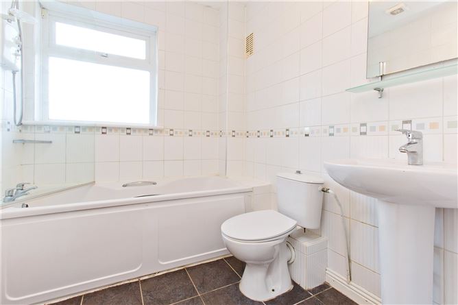10 Hermitage Road, Lucan, Co. Dublin