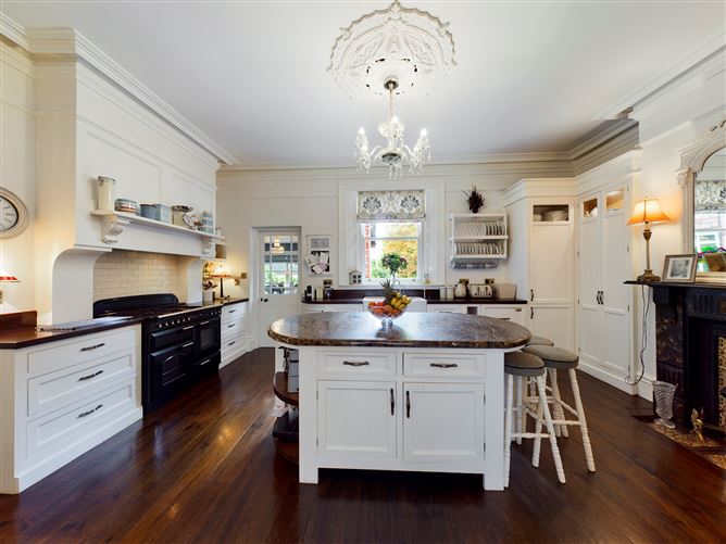 22 Otteran Place, South Parade, Waterford City, Waterford