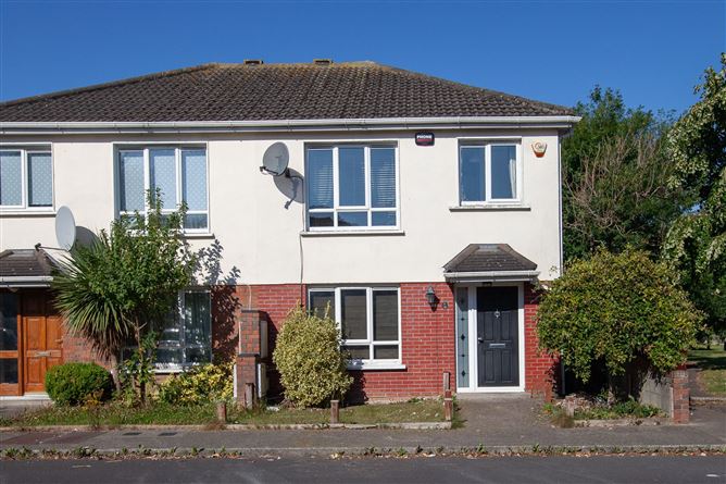 2 Liffey Crescent, Liffey Valley Park, Lucan, Dublin