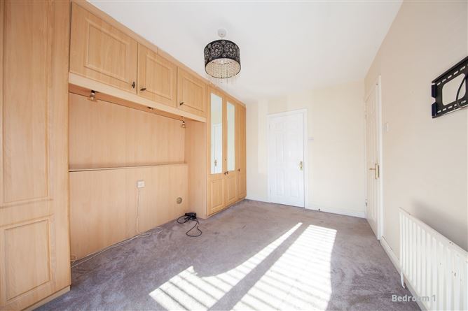 2 Liffey Crescent, Liffey Valley Park, Lucan, Dublin