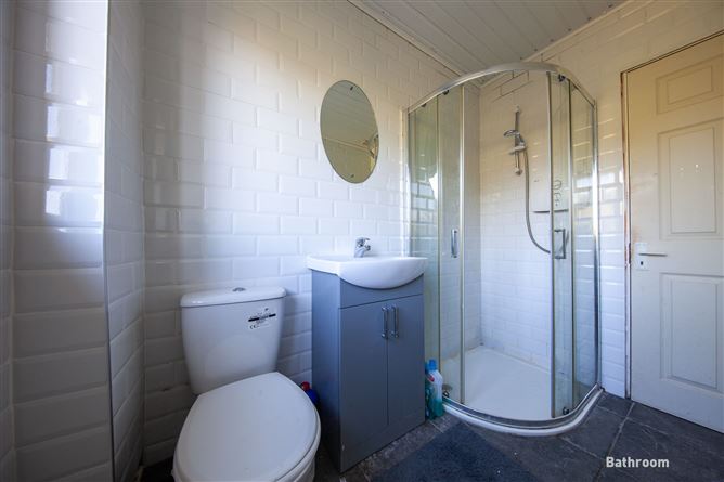 2 Liffey Crescent, Liffey Valley Park, Lucan, Dublin
