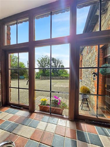 The Coach House 1 & 2, Castlecrine, Sixmilebridge, Co. Clare