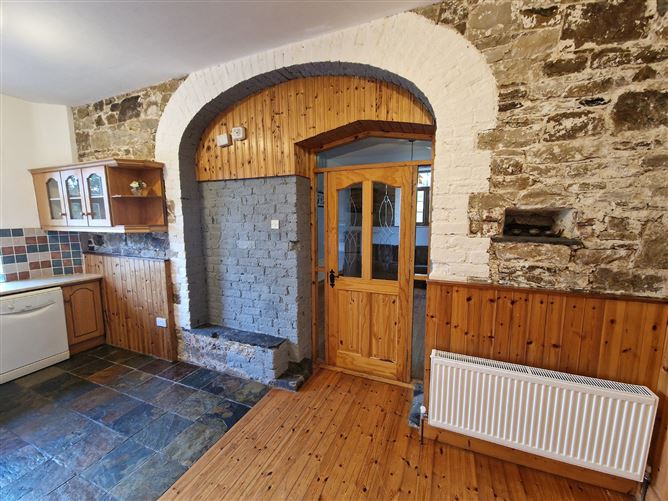 The Coach House 1 & 2, Castlecrine, Sixmilebridge, Co. Clare