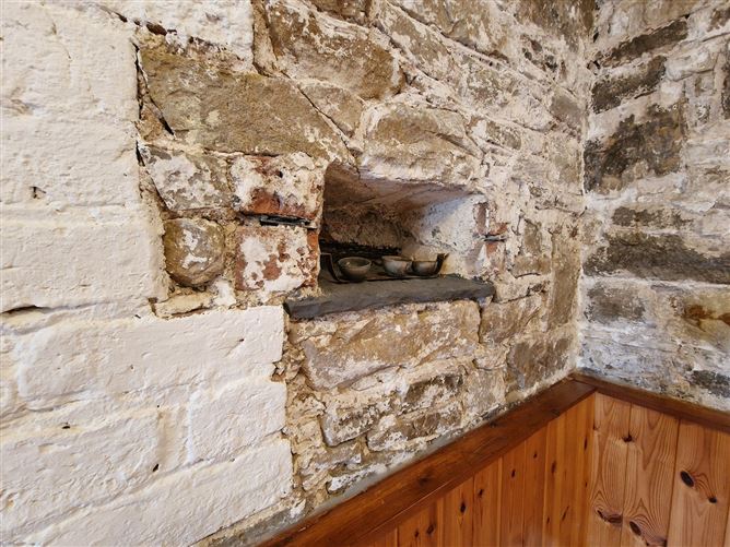 The Coach House 1 & 2, Castlecrine, Sixmilebridge, Co. Clare