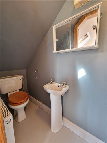 The Coach House 1 & 2, Castlecrine, Sixmilebridge, Co. Clare
