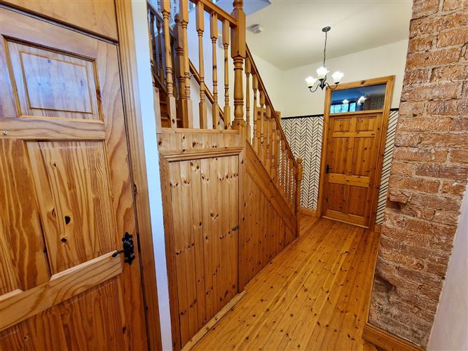 The Coach House 1 & 2, Castlecrine, Sixmilebridge, Co. Clare