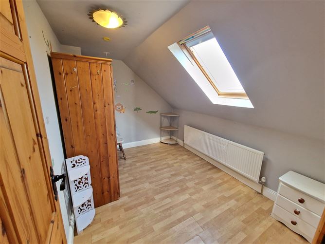 The Coach House 1 & 2, Castlecrine, Sixmilebridge, Co. Clare