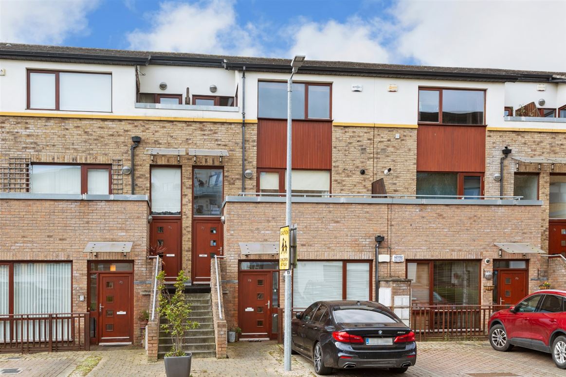 27 Olcovar, Shankill, Dublin 18