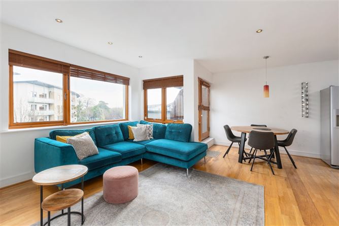 27 Olcovar, Shankill, Dublin 18