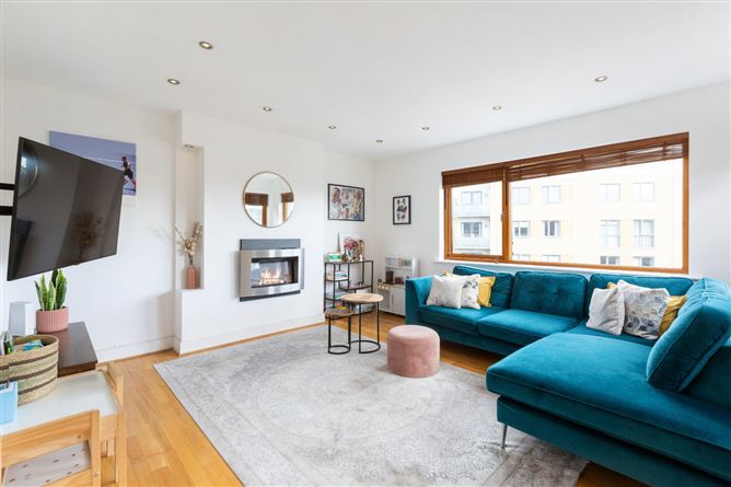 27 Olcovar, Shankill, Dublin 18