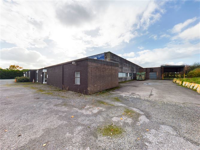 Romplas House, Tooraree, Ballyhaunis, Co. Mayo