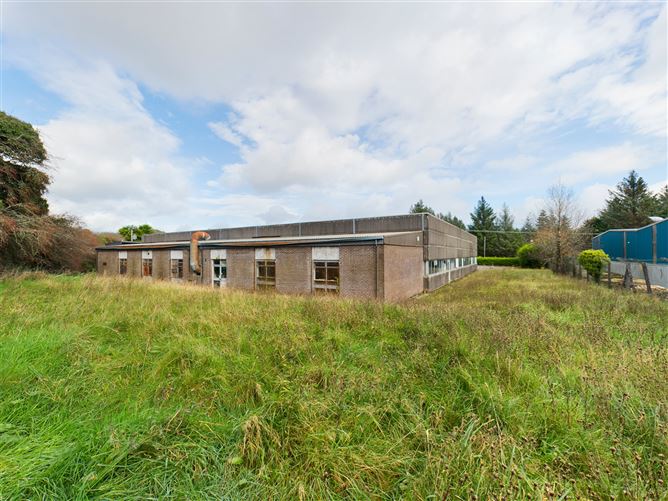 Romplas House, Tooraree, Ballyhaunis, Co. Mayo