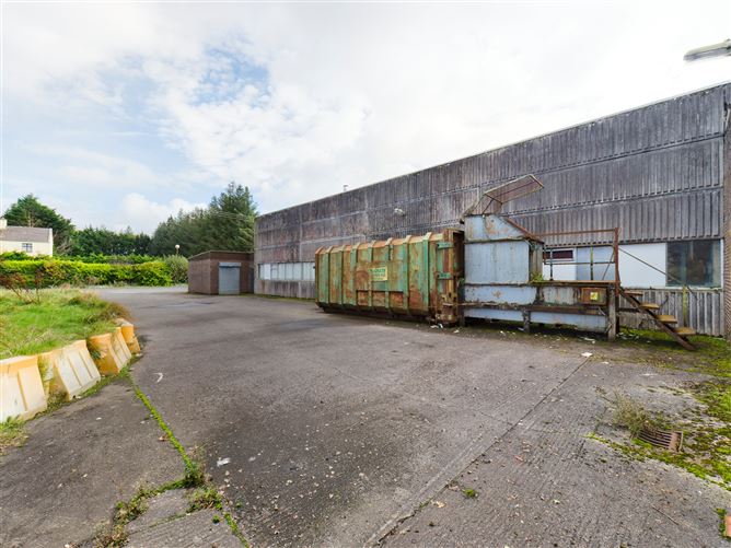 Romplas House, Tooraree, Ballyhaunis, Co. Mayo