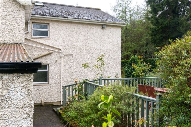 Castle View, Ballynahimmey, Clonaslee, Co. Laois