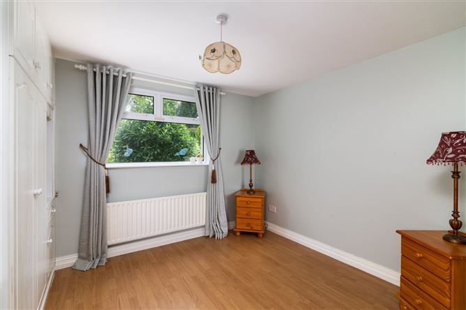 Castle View, Ballynahimmey, Clonaslee, Co. Laois