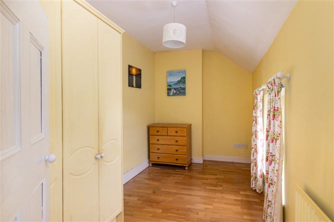 Castle View, Ballynahimmey, Clonaslee, Co. Laois