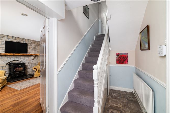 Castle View, Ballynahimmey, Clonaslee, Co. Laois