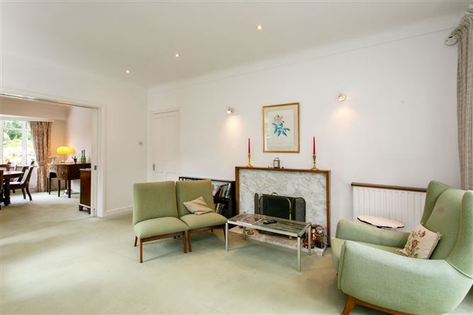 6 Taney Lawn, Dundrum, Dublin 14