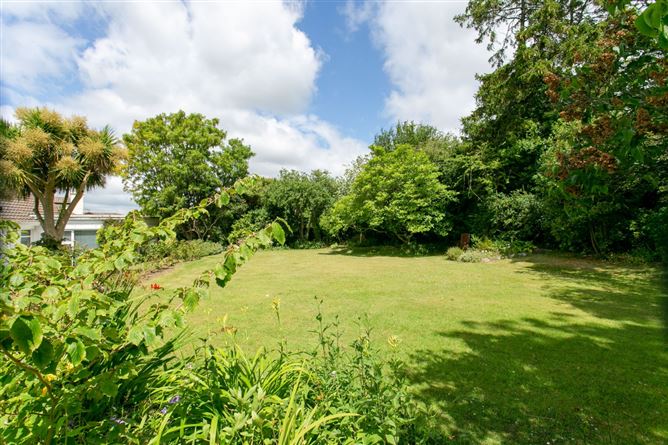 6 Taney Lawn, Dundrum, Dublin 14