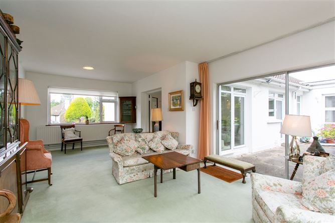 6 Taney Lawn, Dundrum, Dublin 14